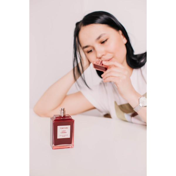 Опис аромату Tom Ford Lost Cherry Опис аромату Tom Ford Lost Cherry